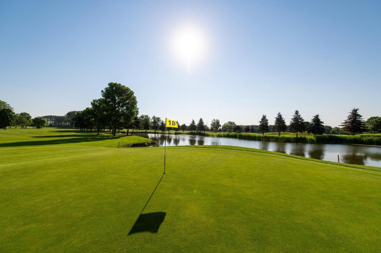 Greenfield Hotel Golf & Spa Bük 외부 사진