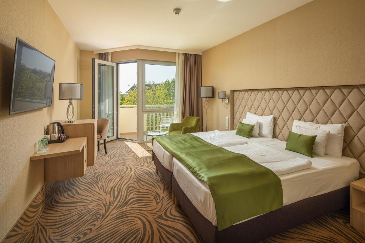 Greenfield Hotel Golf & Spa Bük 외부 사진