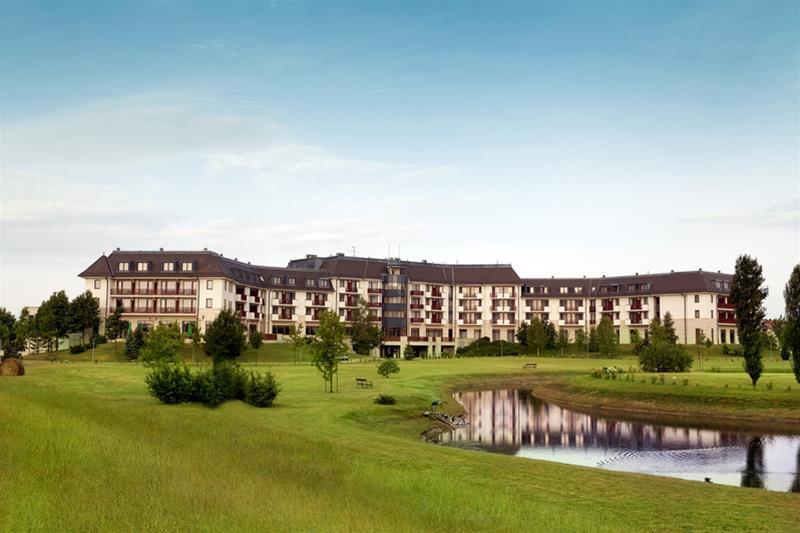Greenfield Hotel Golf & Spa Bük 외부 사진